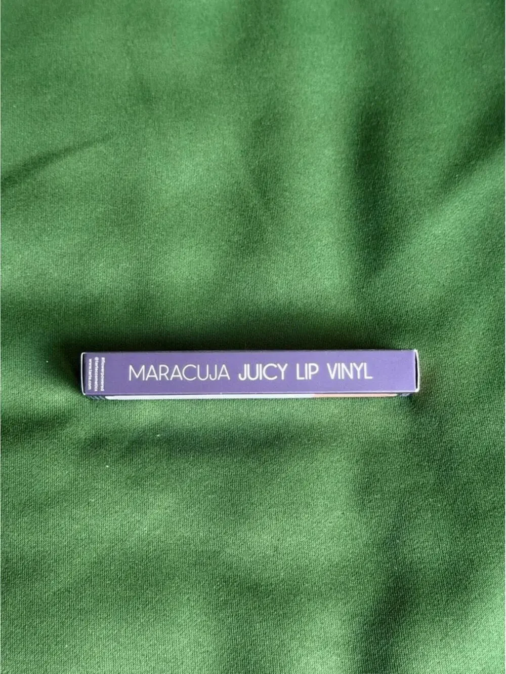 tarte / Maracuja Juicy Lip Vinyl / Shimmering Daisy